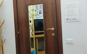 Castello Camera Privata, Nell'Appartamento Condiviso